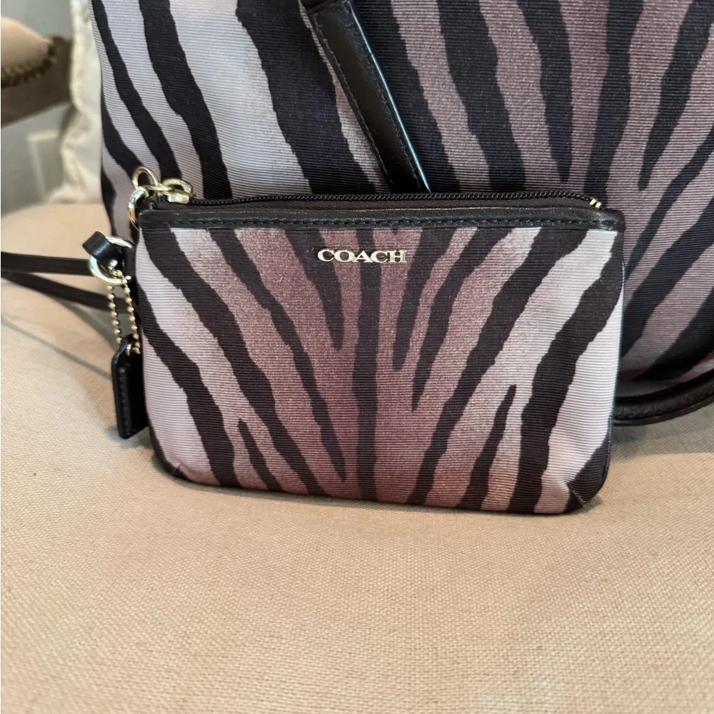 Coach Bag Set with Wristlet - Picture 3 of 5